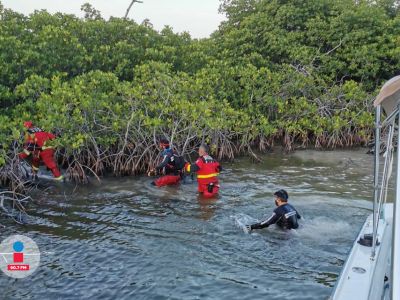 Continúa operativo de búsqueda de mexicano extraviado en la Laguna Nichupté